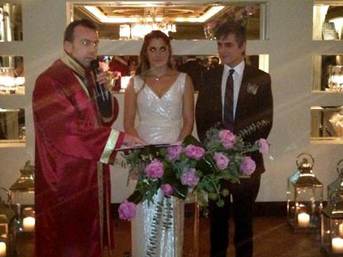 Teoman Ayşe Kaya Evlenme Görüntüleri İzle
