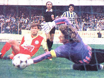 90'lardan bugüne GS-FB derbileri