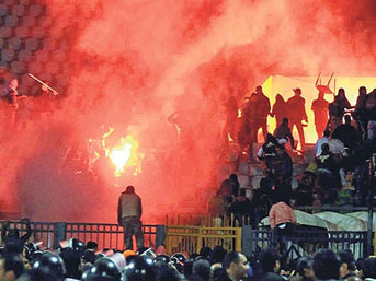 Kanlı futbol faciaları!