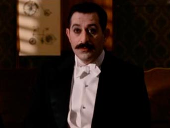 Cem Yılmaz'dan ilk tweet