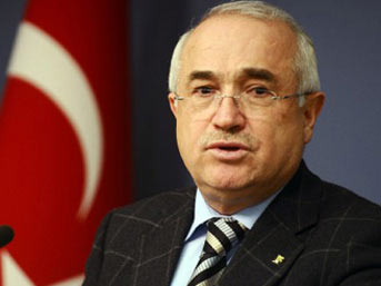 Tutuklu vekiller bayram sonrasına kaldı