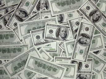 Dolar üç ayında dibinde