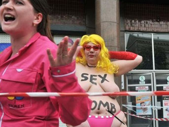 FEMEN'in son bombası