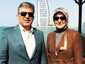 Abdullah - Hayrünnisa Gül - Dubai Fotoğrafı Facebook