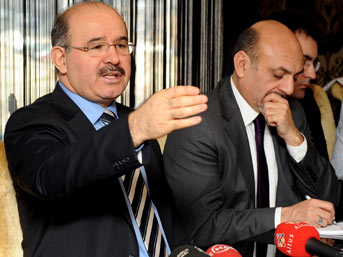 Çelik: 'E-muhtıra'nın da hesabı sorulacak