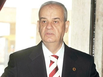 Duruşmayı terk etti