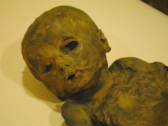 mumya-bebek.jpg