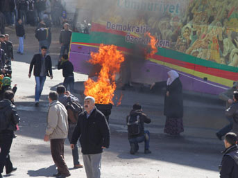 Kazlıçeşme ve Diyarbakır'da Nevruz gerginliği