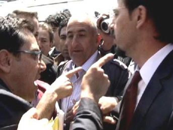 BDP'li vekil polisle tartıştı!