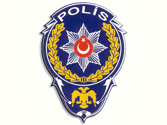 Cinnet geçiren polis, 2 polisi yaraladı