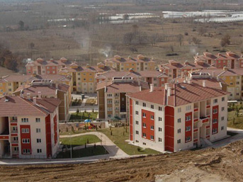 8 günde 306 kez sallandı!
