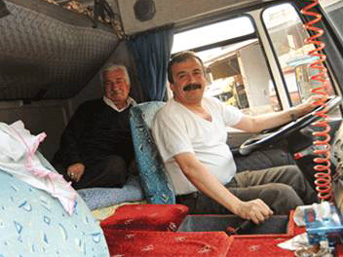 'Kamyoncuyum' dedi, inandıramadı