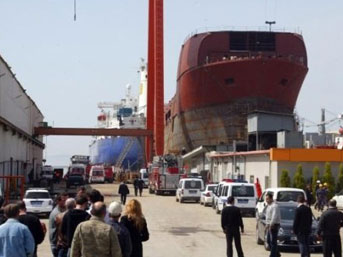 Tuzla'da bir gemide patlama meydana geldi!