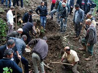 [Resim: trabzon-heyelan.jpg]