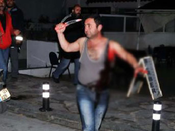 Emniyet önünde dehşet saçtı