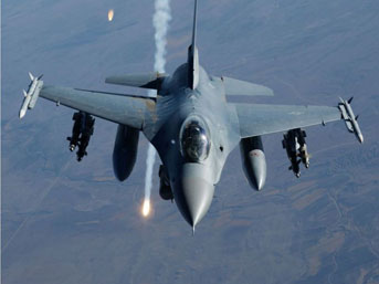 F-16'lar PKK kamplarını bombaladı
