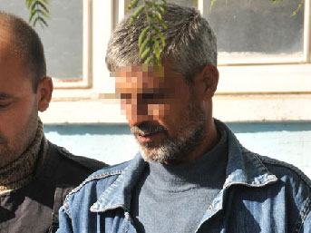 Oğluna uyuşturucu sattıran baba yakalandı