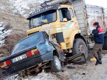 Hatalı sollama faciası; 2 ölü