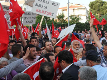 Akil İnsanlar’a Balıkesir’de protesto