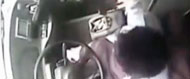 Otob�s Durmay�nca ��ld�rd� 