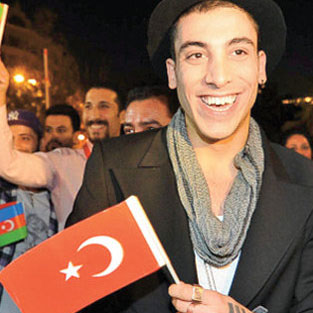 Kırmızı halının yıldızı