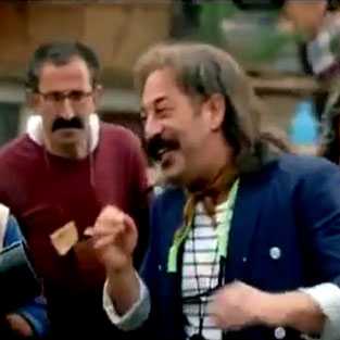 Cem Yılmaz'dan kahkaha tufanı