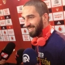 Arda Turan saçlarını kazıttı