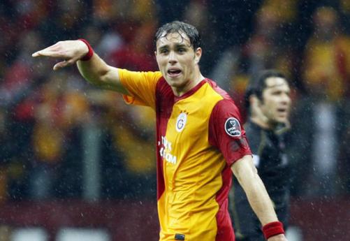 Elmander hepsini solladı!