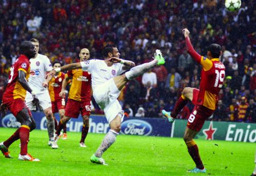 Cimbom zemine takıldı..!