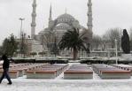 İstanbul'daki maçlara kar engeli!