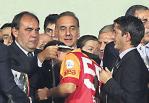 Yıldırım Demirören ortalarda yok!