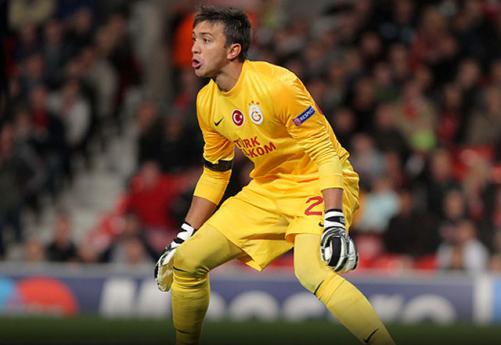 muslera-sari-54838_501.jpg